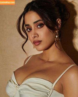 Janhvi Kapoor photo #0048