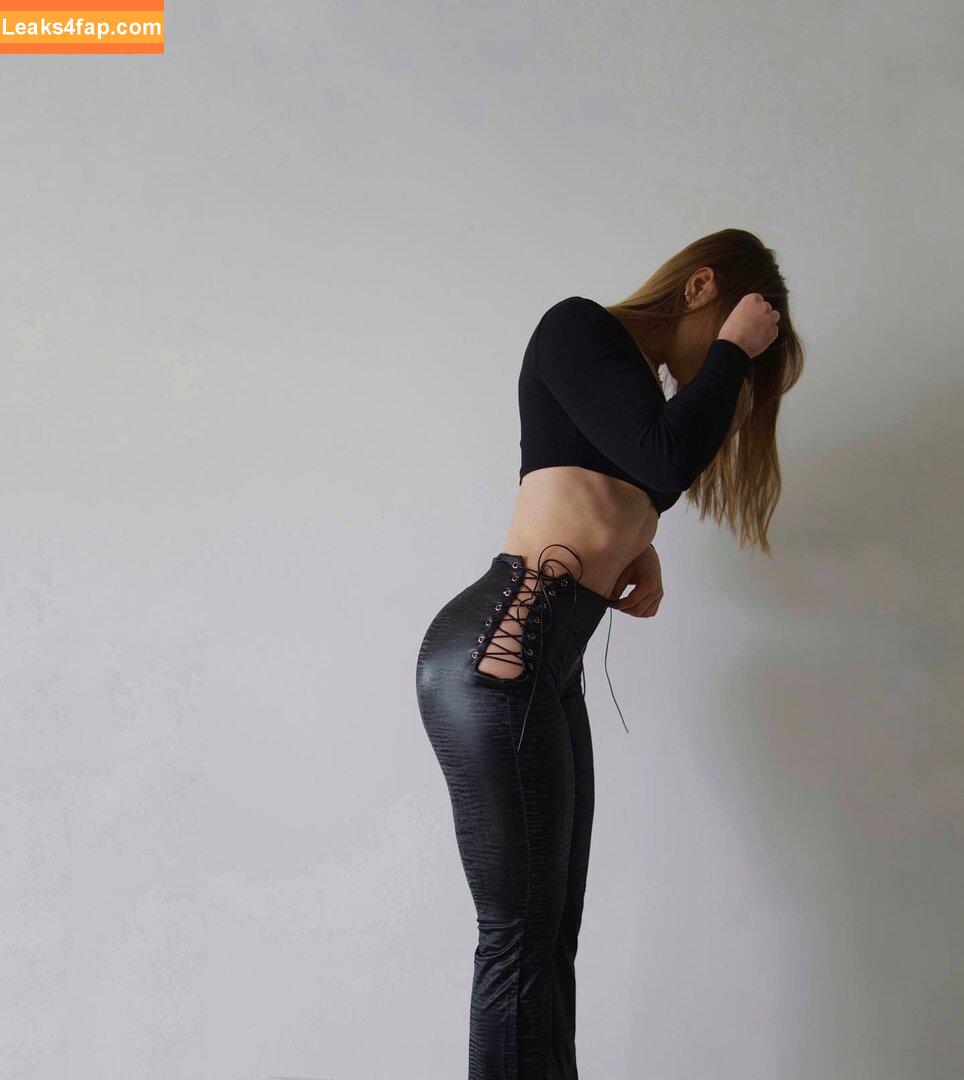 Janin Lea /  leaked photo photo #0038