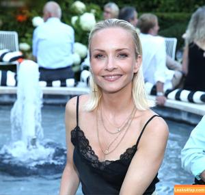 Janin Ullmann photo #0027