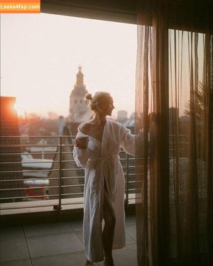 Janin Ullmann photo #0038