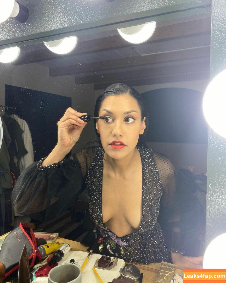 Janina Gavankar / janina leaked photo photo #0160