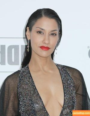 Janina Gavankar photo #0127