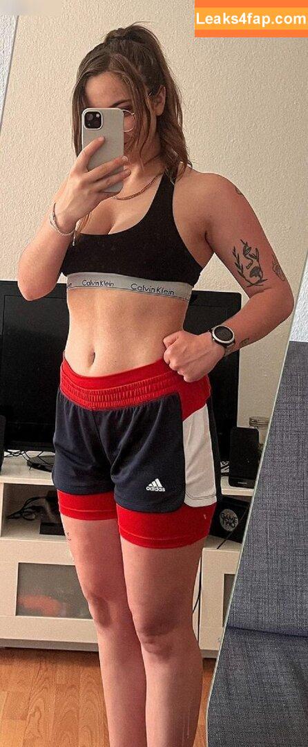 Janina Hille / itzjaninaa / janinahi leaked photo photo #0001