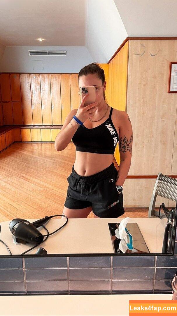 Janina Hille / itzjaninaa / janinahi leaked photo photo #0004