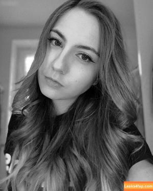 Janina Hille photo #0023