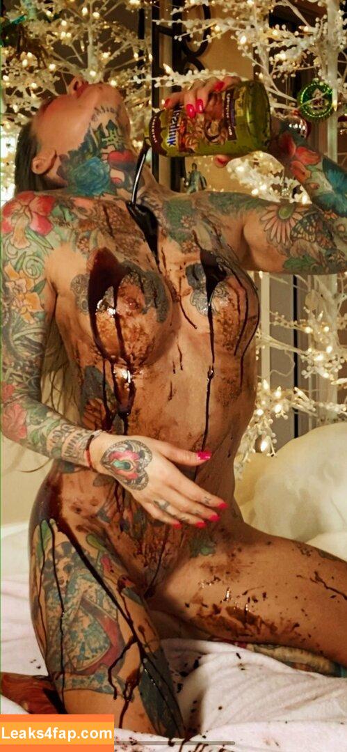janine /  leaked photo photo #0023