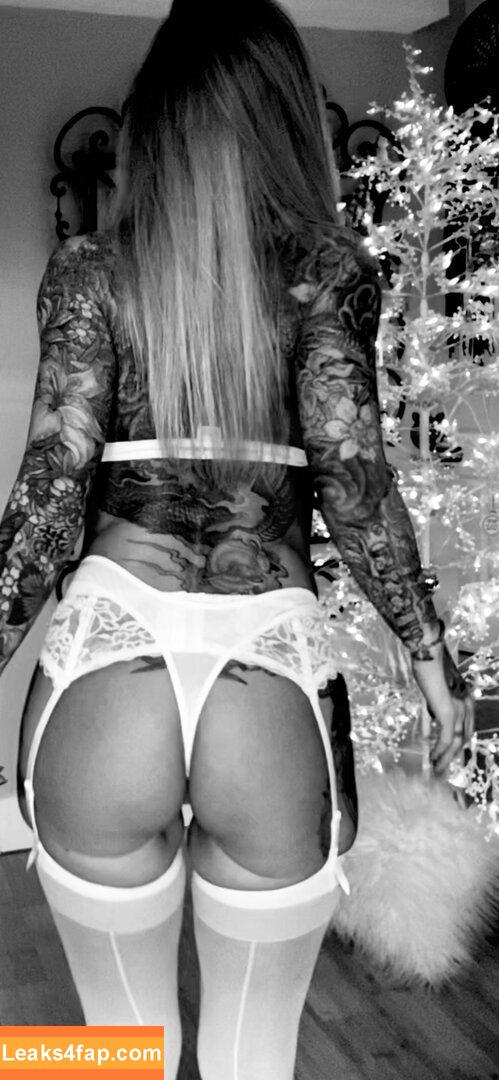 janine /  leaked photo photo #0038