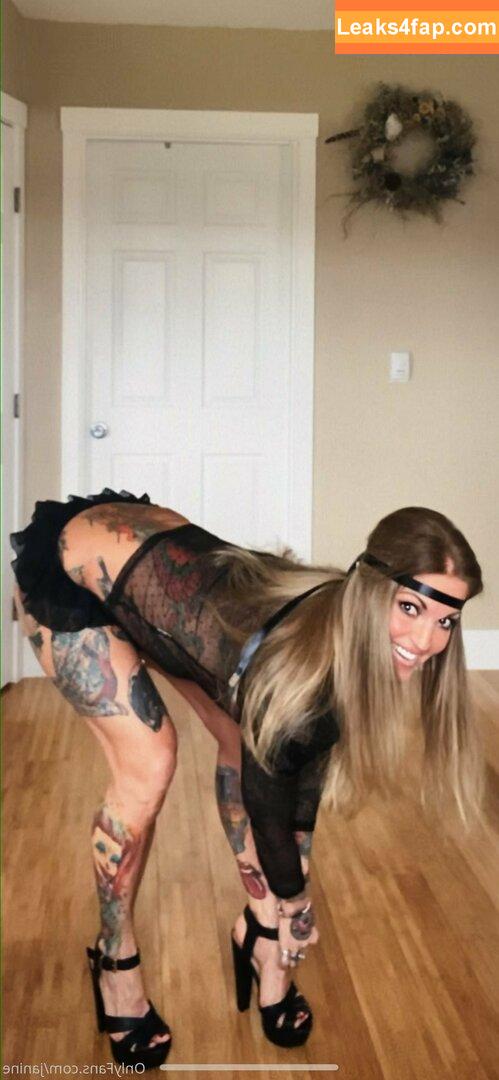 janine /  leaked photo photo #0081