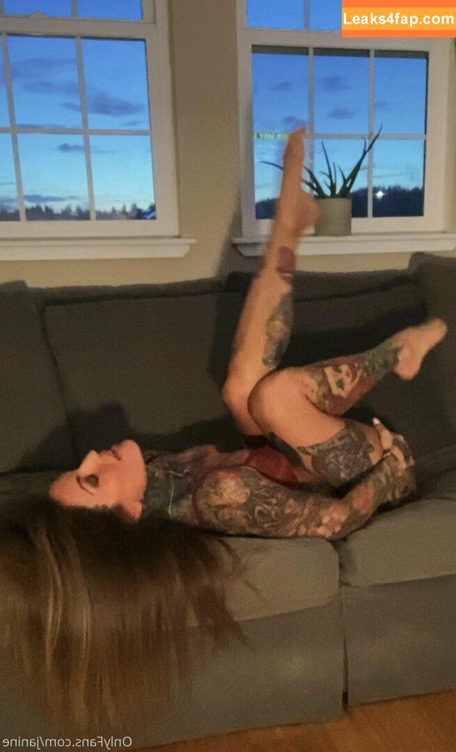 janine /  leaked photo photo #0093