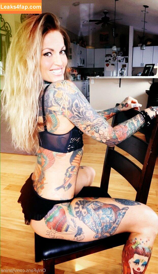 janine /  leaked photo photo #0102