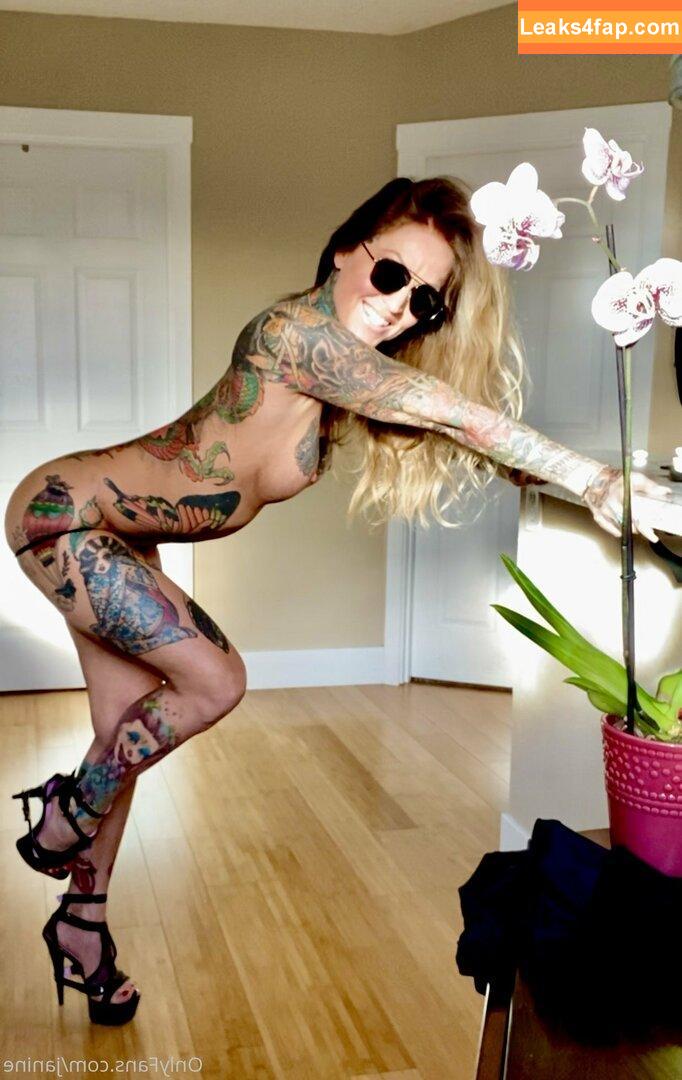 janine /  leaked photo photo #0114