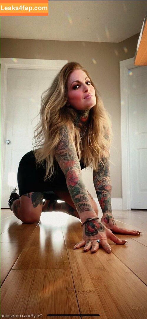 janine /  leaked photo photo #0117