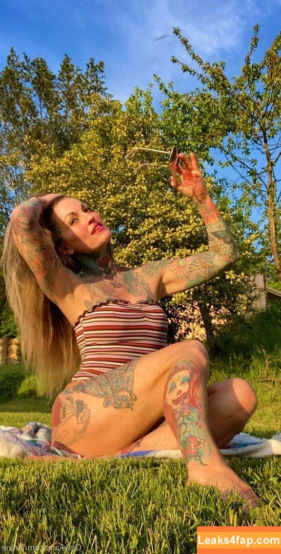 janine /  leaked photo photo #0179