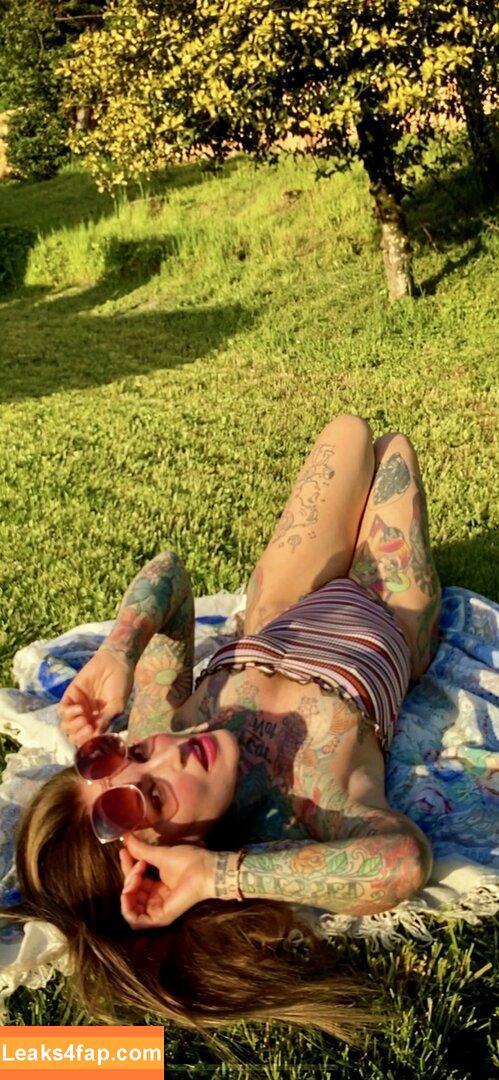 janine /  leaked photo photo #0182