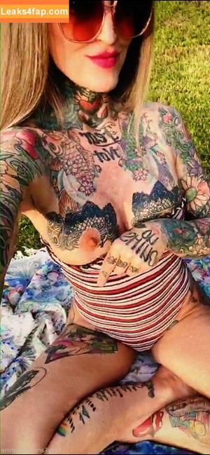 janine photo #0174