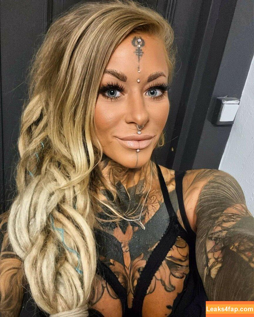 Jannica Jalksjö / janicarlx / jannicajalksjo / tattooedjenna leaked photo photo #0002