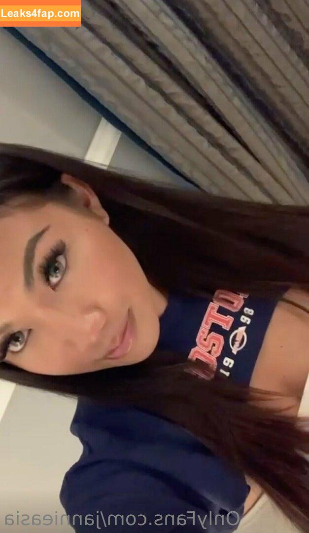 jannieasia / janiecenyasia leaked photo photo #0033