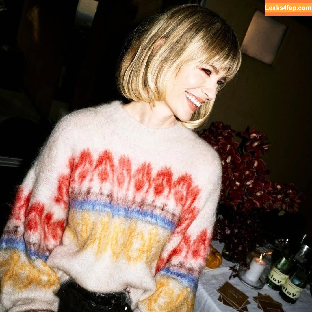 January Jones / januaryjones leaked photo photo #0256