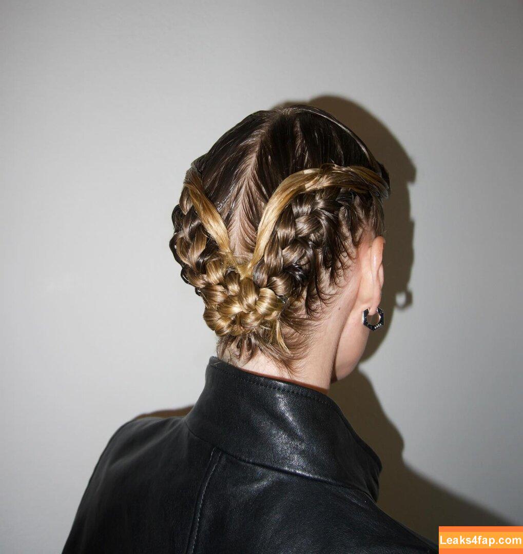 January Jones / januaryjones leaked photo photo #0267