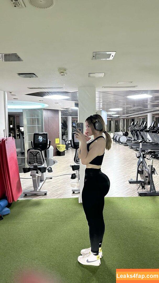 jasmin.reyeshn /  leaked photo photo #0220