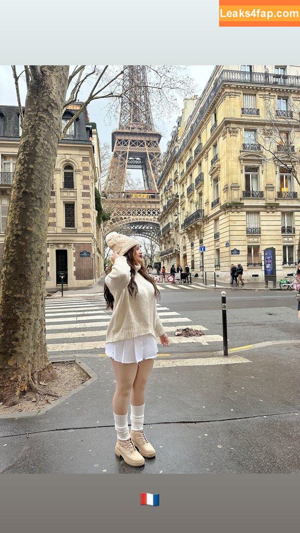 jasmin.reyeshn /  leaked photo photo #0263