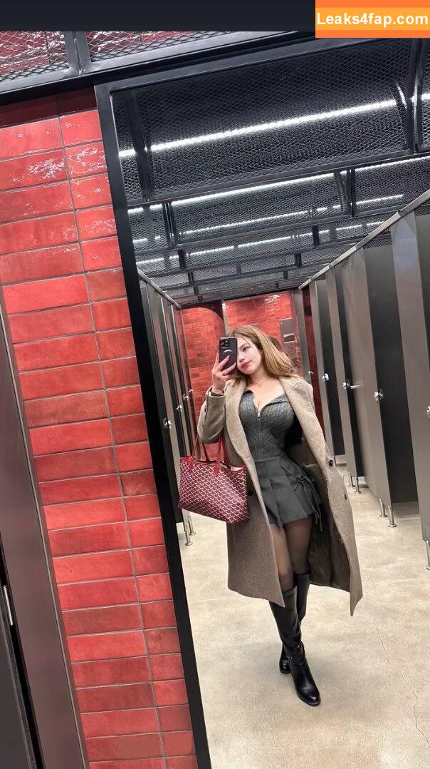 jasmin.reyeshn /  слитое фото фото #0302