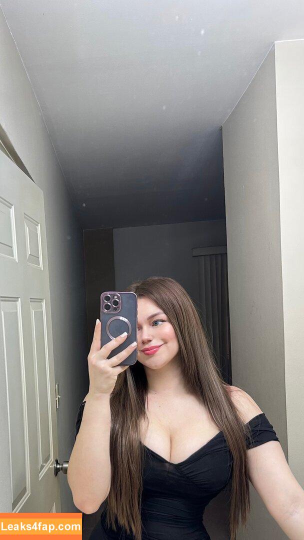 jasmin.reyeshn /  слитое фото фото #0304