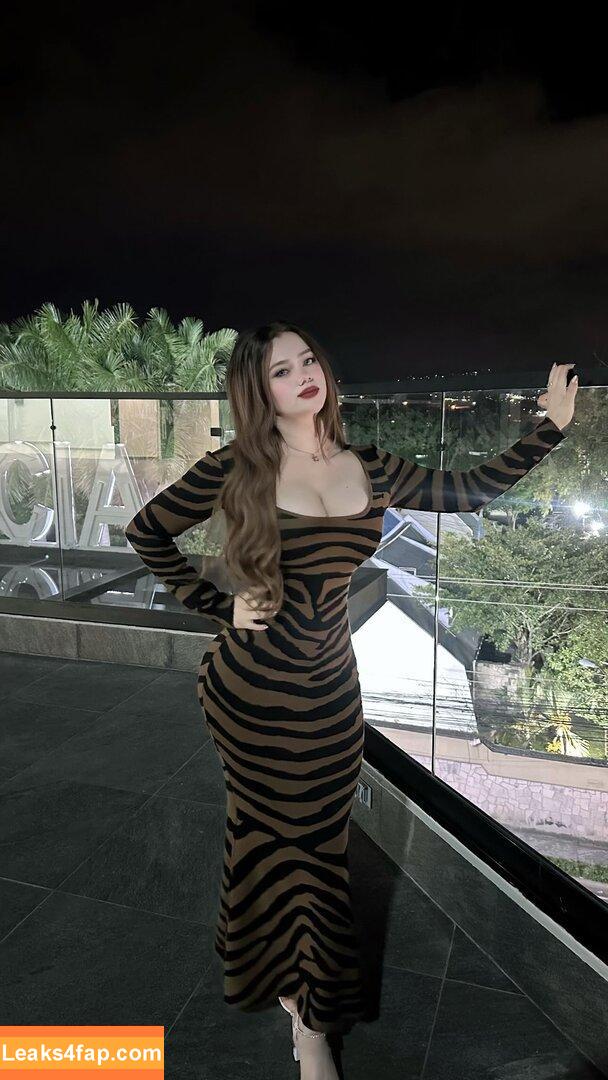 jasmin.reyeshn /  слитое фото фото #0317