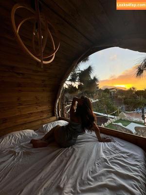 Jasmin Salvati photo #0035