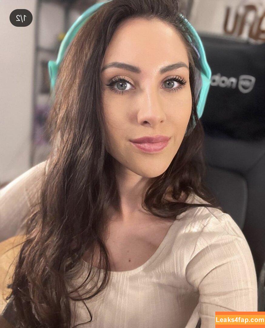 Jasmine Gnu /  leaked photo photo #0001