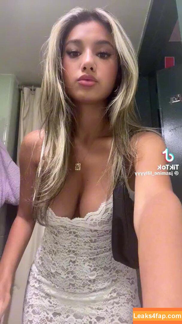 jasmine_lillyyy /  leaked photo photo #0003