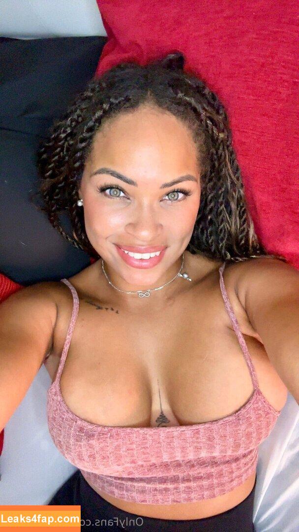 Jasmine Petersoon / Jasmine Peterson / Jasminee_b / jasmine_petersoon leaked photo photo #0006