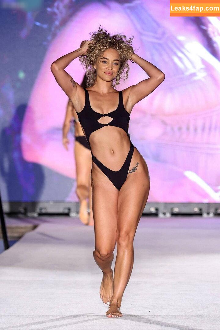 Jasmine Sanders / Golden Barbie / golden_barbie / goldenbarbie / jasminesanders слитое фото фото #0400