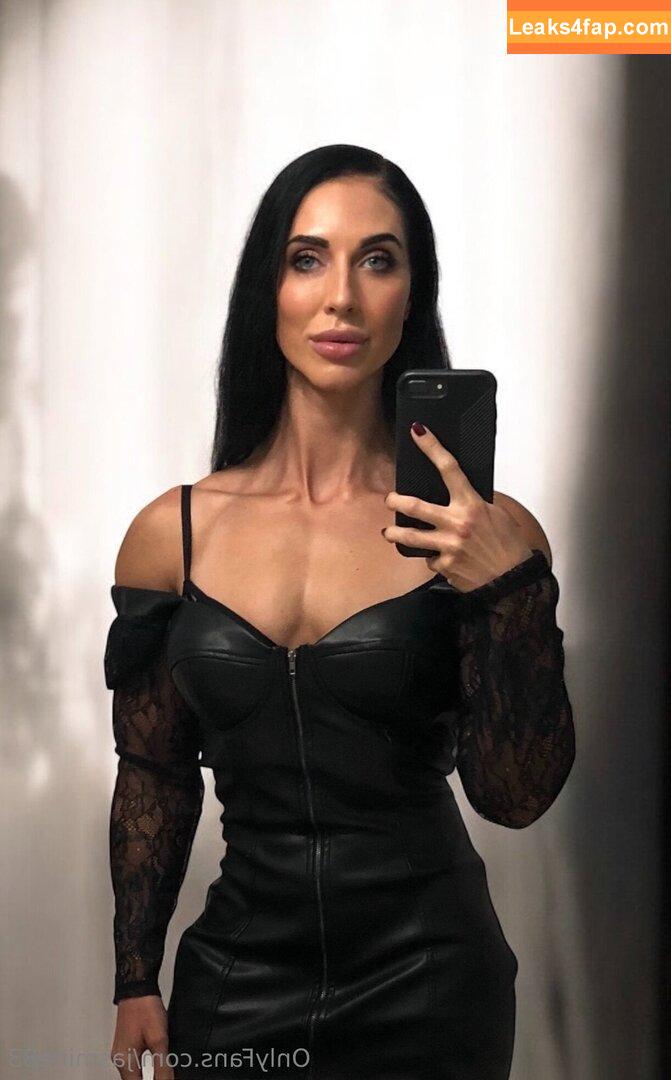 jasmine83 /  leaked photo photo #0018