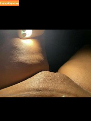 Jasmyn photo #0099