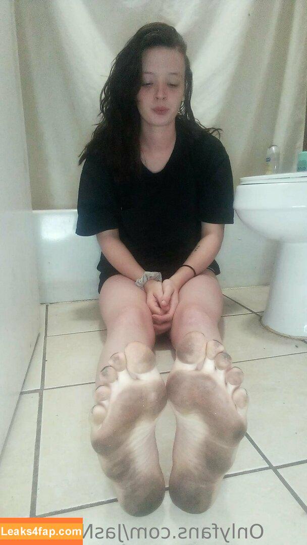 JasNacole21 / Queen Jas / feet.queen leaked photo photo #0069