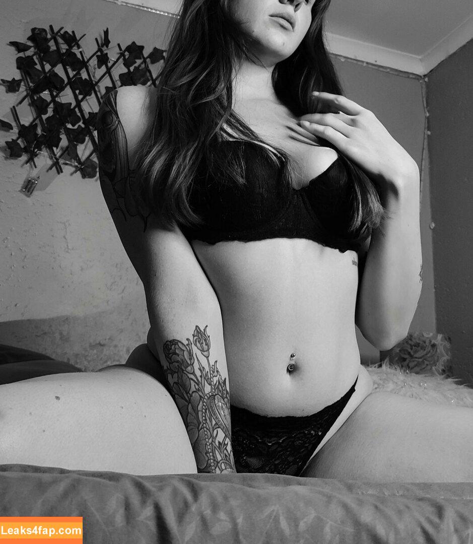 Jaxi ASMR / JaxiASMR leaked photo photo #0009