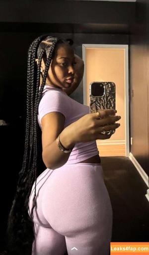 Jayda Wayda photo #0011