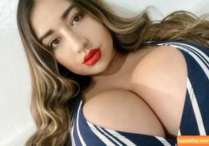 Jazmin Gurrola photo #0569