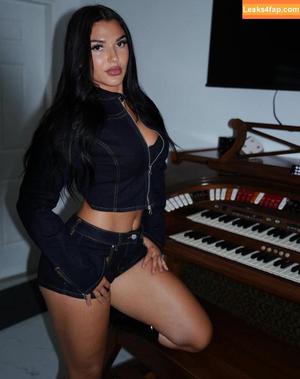 Jazmyn Nyx photo #0337