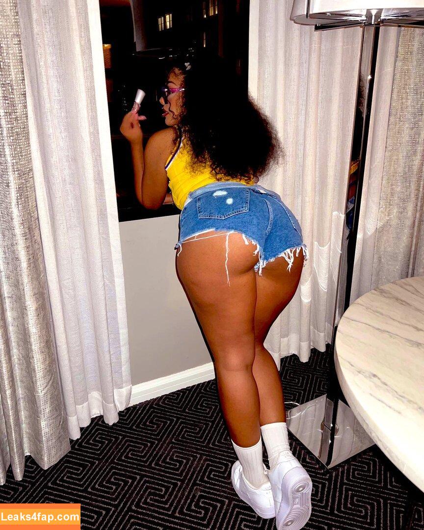 jazwiththevibes /  leaked photo photo #0023