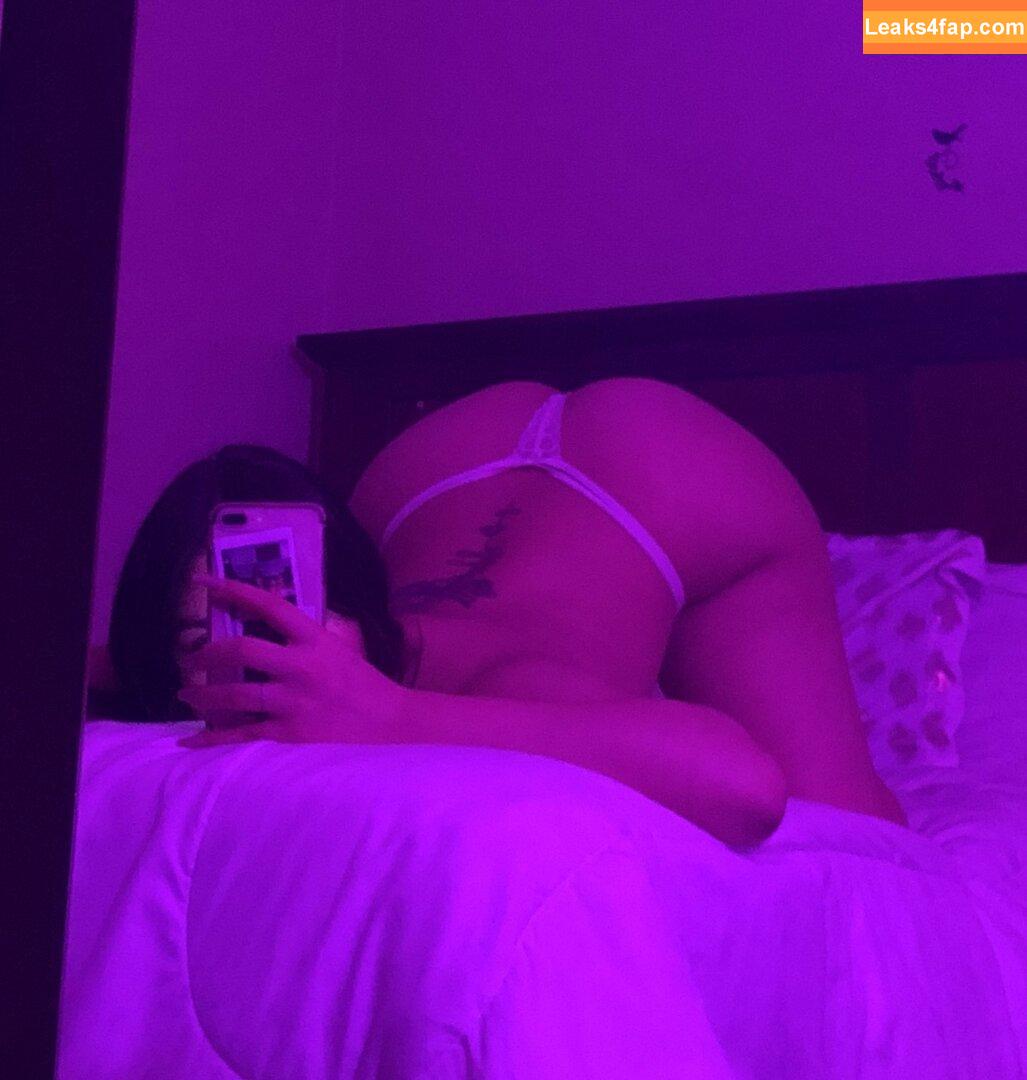 Jbabyy2 / _juliaadeline / j.adeliine leaked photo photo #0003