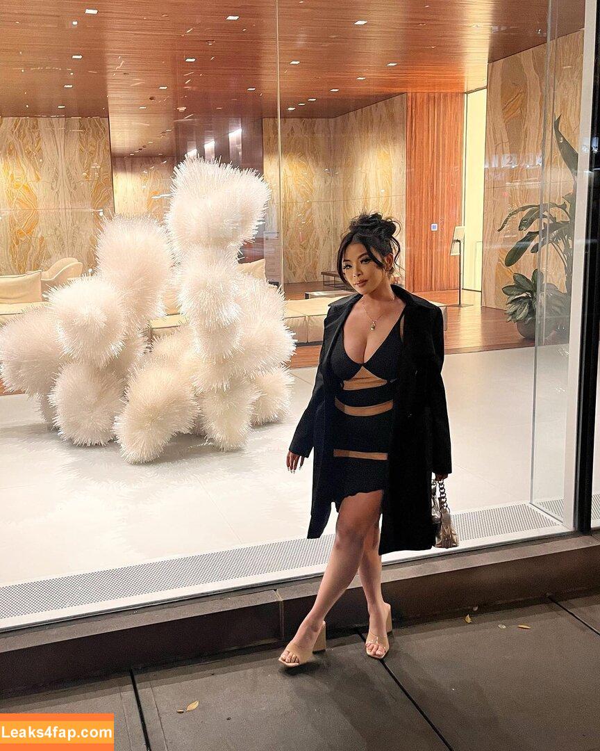 Jean Truong / queenjeanx leaked photo photo #0037