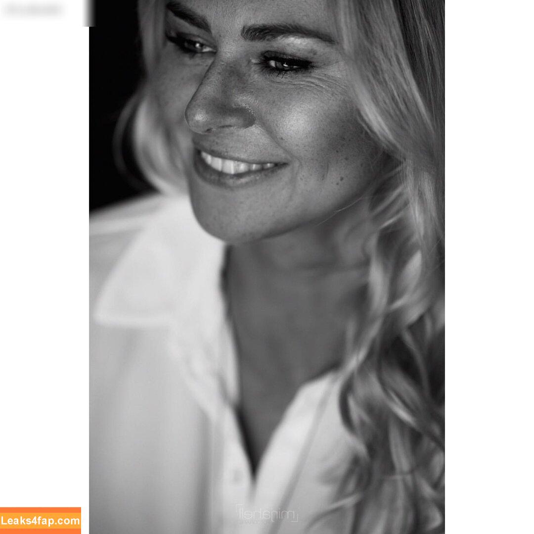 jeanette_christinee / mrs_black_cbr leaked photo photo #0028