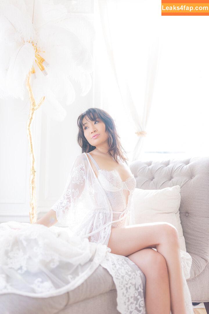 Jeannie Elise Mai / JeannieEliseMai / sexymaiii слитое фото фото #0244