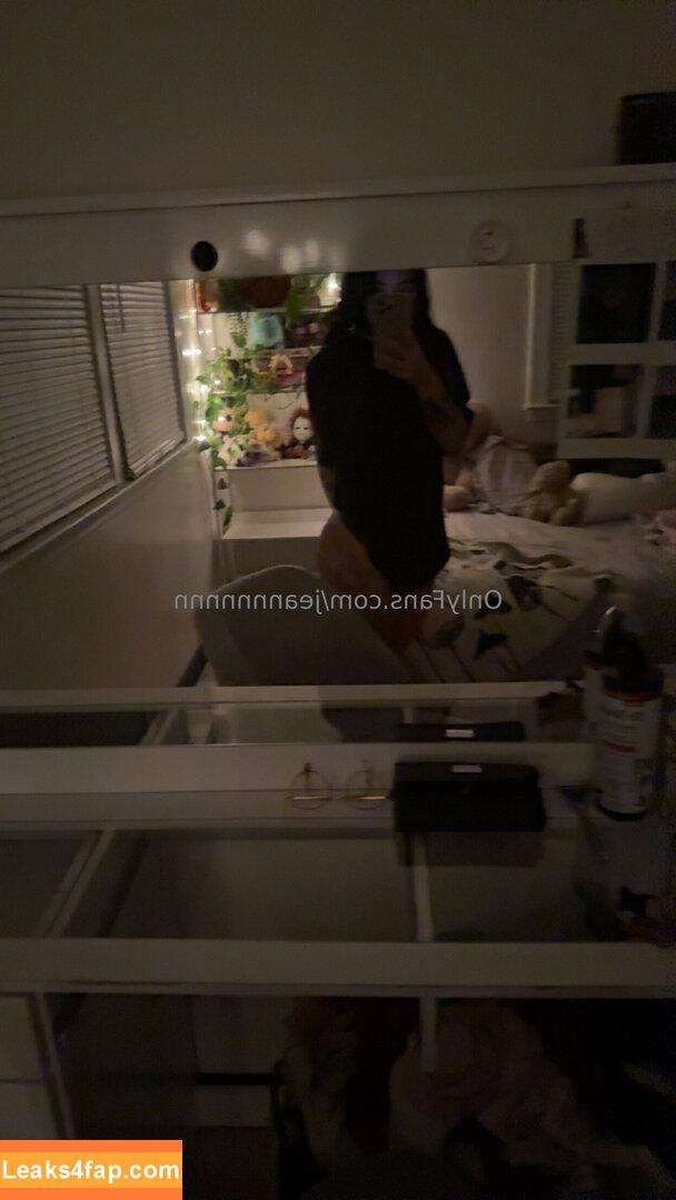 jeannnnnnn / jellybeaniejean leaked photo photo #0176
