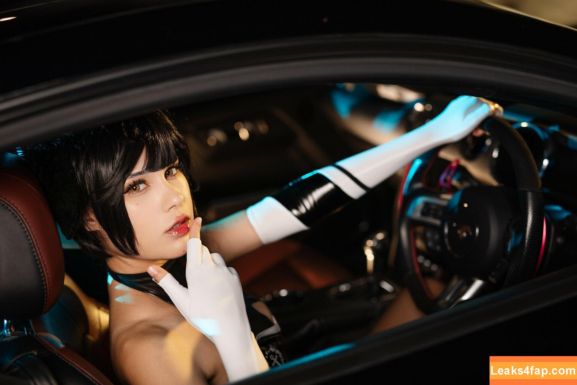 JeanWanWan / https: leaked photo photo #0090