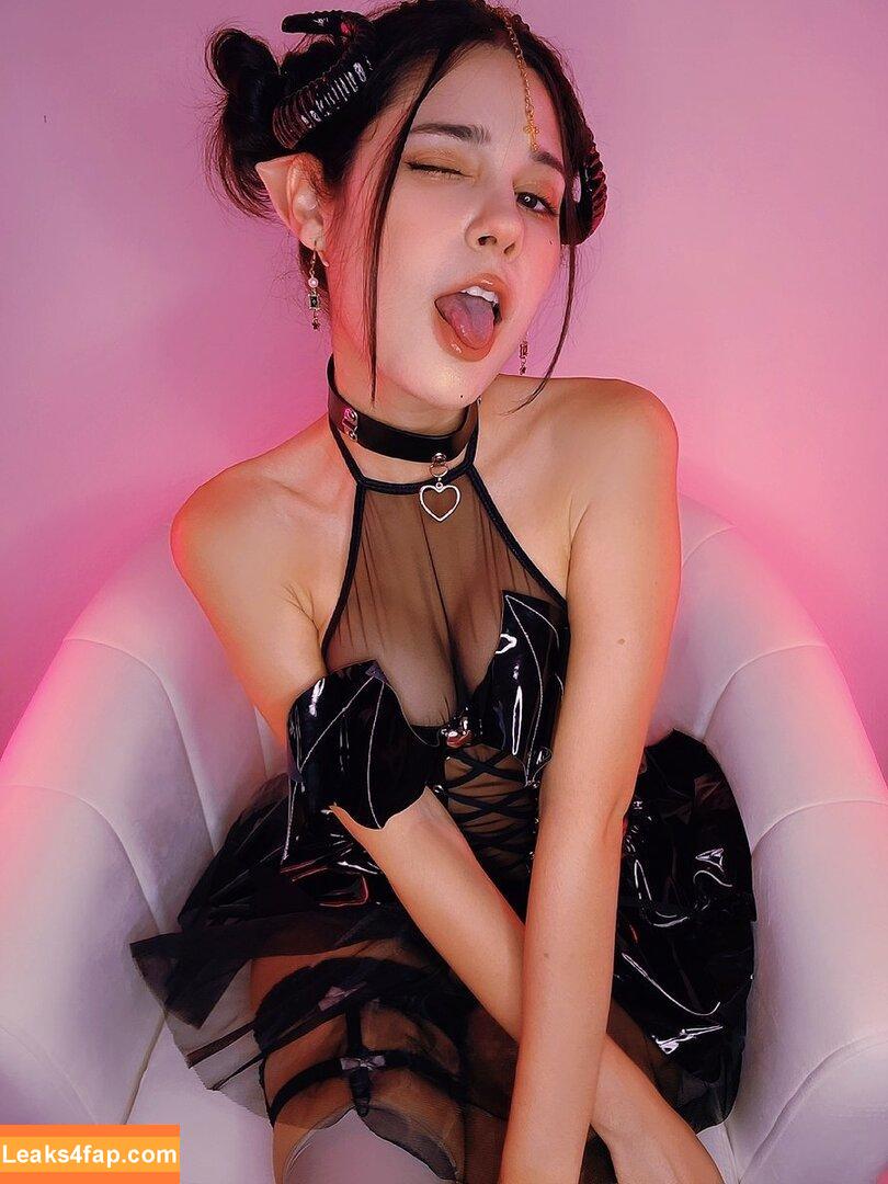 JeanWanWan / https: leaked photo photo #0351