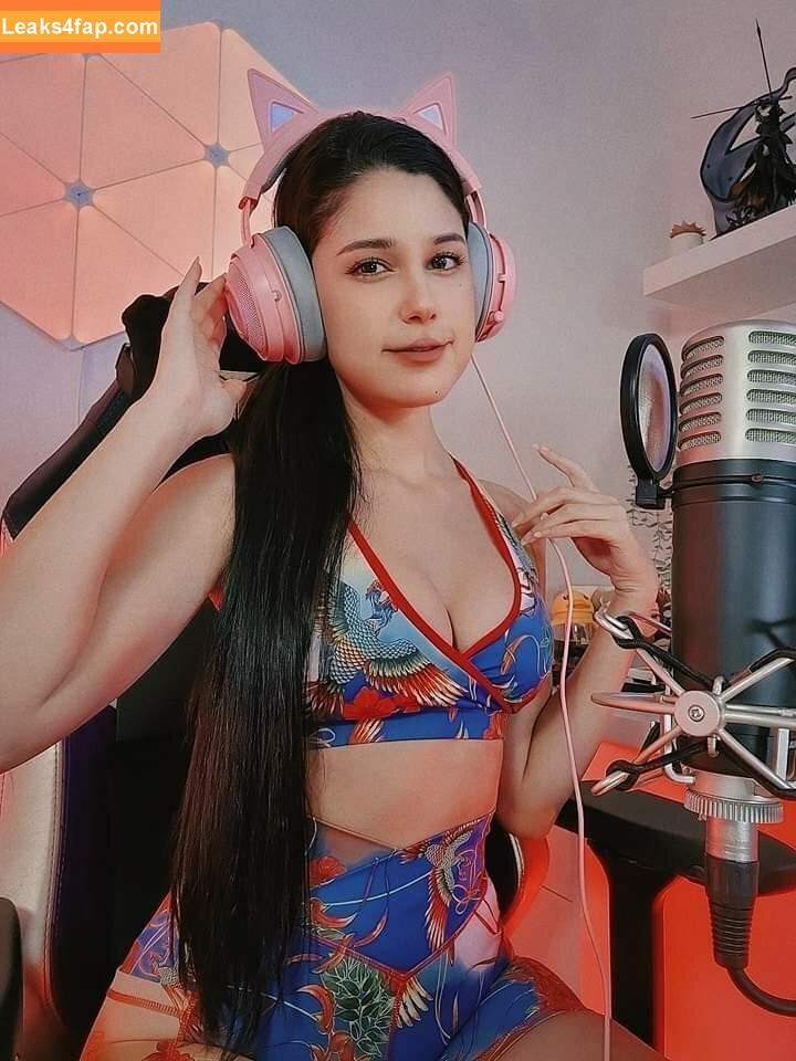 JeanWanWan / https: слитое фото фото #0562