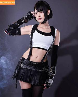 JeanWanWan photo #0122